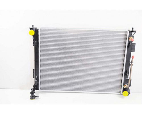 KEMP Радіатор Hyundai Sonata 14 АКПП 480 x 635 x 15 мм плоскі соти