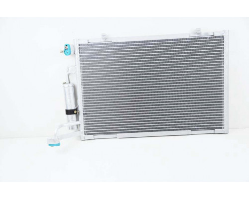 KEMP Радіатор кондиціонера FORD FIESTA/B-MAX 2012-2019 570 x 350 x 16 мм