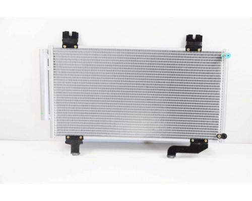 KEMP Радіатор кондиціонера Honda Accord 08-12 685 x 348 x 16 мм