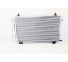 KEMP Радіатор кондиціонера Toyota Corolla 02-06 648 x 367 x 16 мм 94719