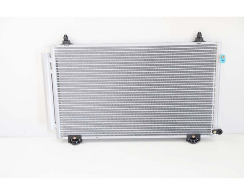KEMP Радіатор кондиціонера Toyota Corolla 02-06 648 x 367 x 16 мм