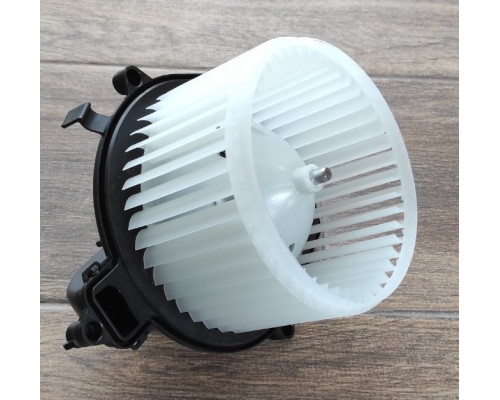 KEMP Мотор пічки Citroen Berlingo Peugeot Partner 08