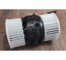 KEMP Мотор пічки Renault Megane 3 08 27210-8241R