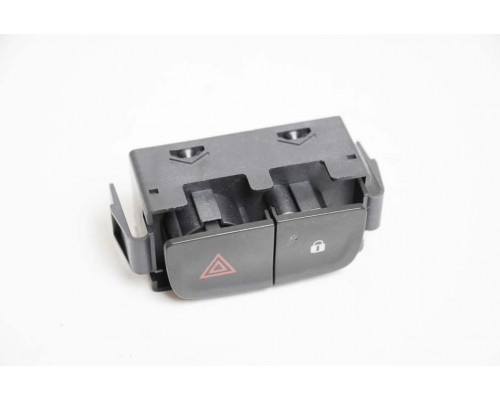 KEMP Кнопка аварійної сигналізації Renault Trafic III 14> Dacia Duster