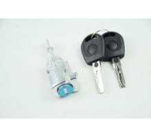 KEMP Личинки замка передніх дверей права Skoda Octavia 1U0837168