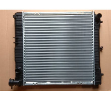 KEMP Радіатор Mercedes 207-409 мех 86-89 475*518 6015008403