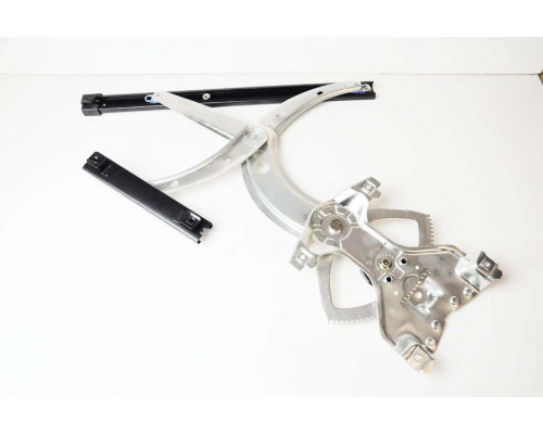 KEMP Ст/підйомник електро передній VWPas. B3-B4 88-96 --R без мотора правий