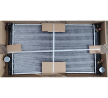 Радіатор Toyota RAV4 ( III (#A30) (06-) 670 x 403 x 20 mm плоскі соти АКПП