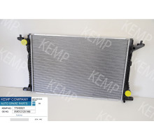 Радіатор  AUDI Q7 2.9-5.5  TOUAREG 17-