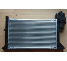 Радіатор Mercedes Sprinter 208-412 мех AC+97-06 680*408*42