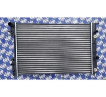 Радіатор Opel Omega B AC+ 2,5-3,0 АКП 95-00 653*460*42