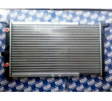 Радіатор Daewoo Nubira 97-00 Leganza 97-02 АКПП 1,6 АС+- 655*382